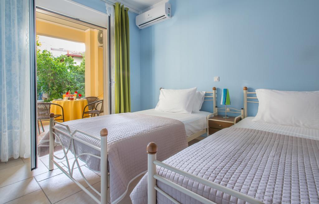 Diamante Beachfront Suites Xylokastro Exterior foto