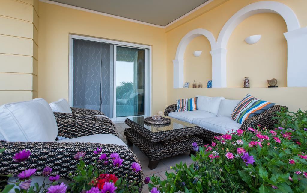 Diamante Beachfront Suites Xylokastro Exterior foto